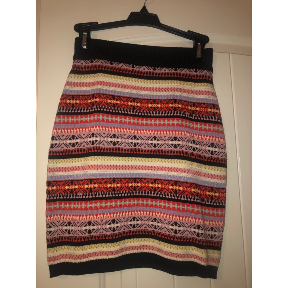 Warm knit/cotton patterned skirt